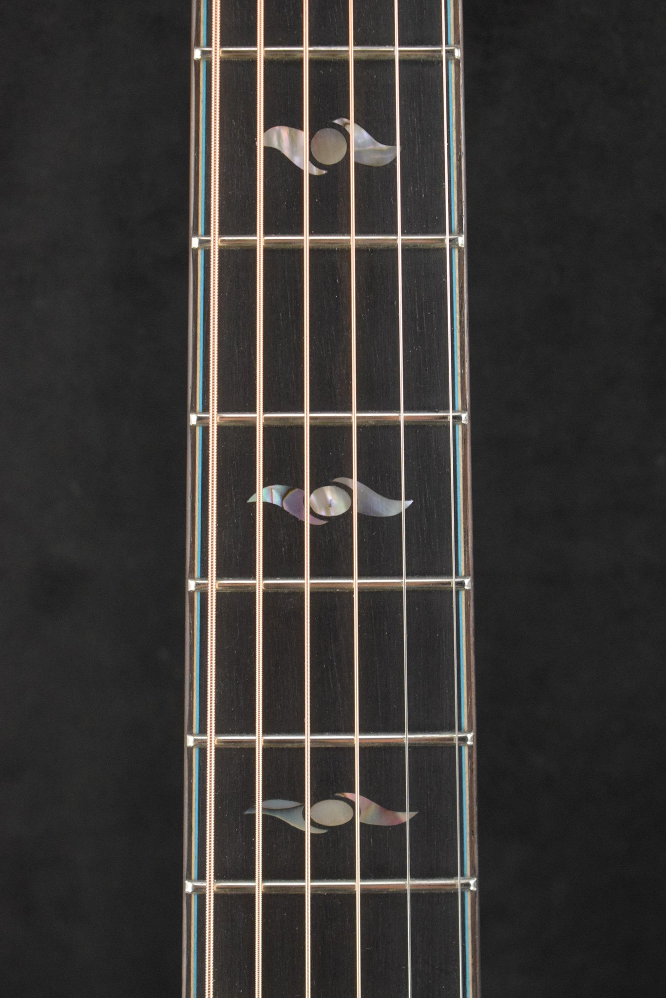 Eastman L-OOSS-Koa Luthier Series Concert Sloped-Shoulder Natural Truetone Gloss