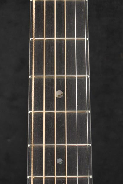 Martin Custom Shop Dreadnought Adirondack Spruce VTS Mahogany Natural