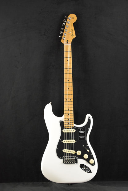 Fender Player II Stratocaster Polar White Maple Fingerboard