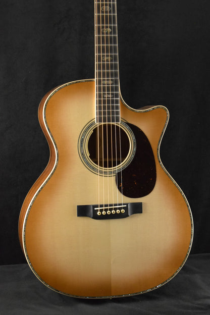 Martin Custom Shop Grand Performance Italian Alpine Spruce Guatemalan Rosewood Toasted Burst