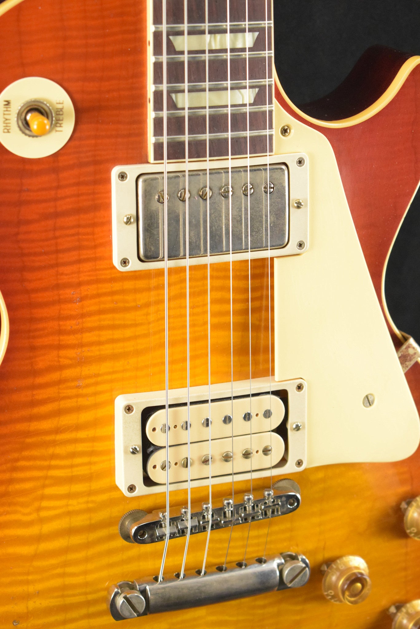 Gibson Custom Dealer Select 1960 Les Paul - "Beauty of the Burst" Page 151 Light Aged BOTB