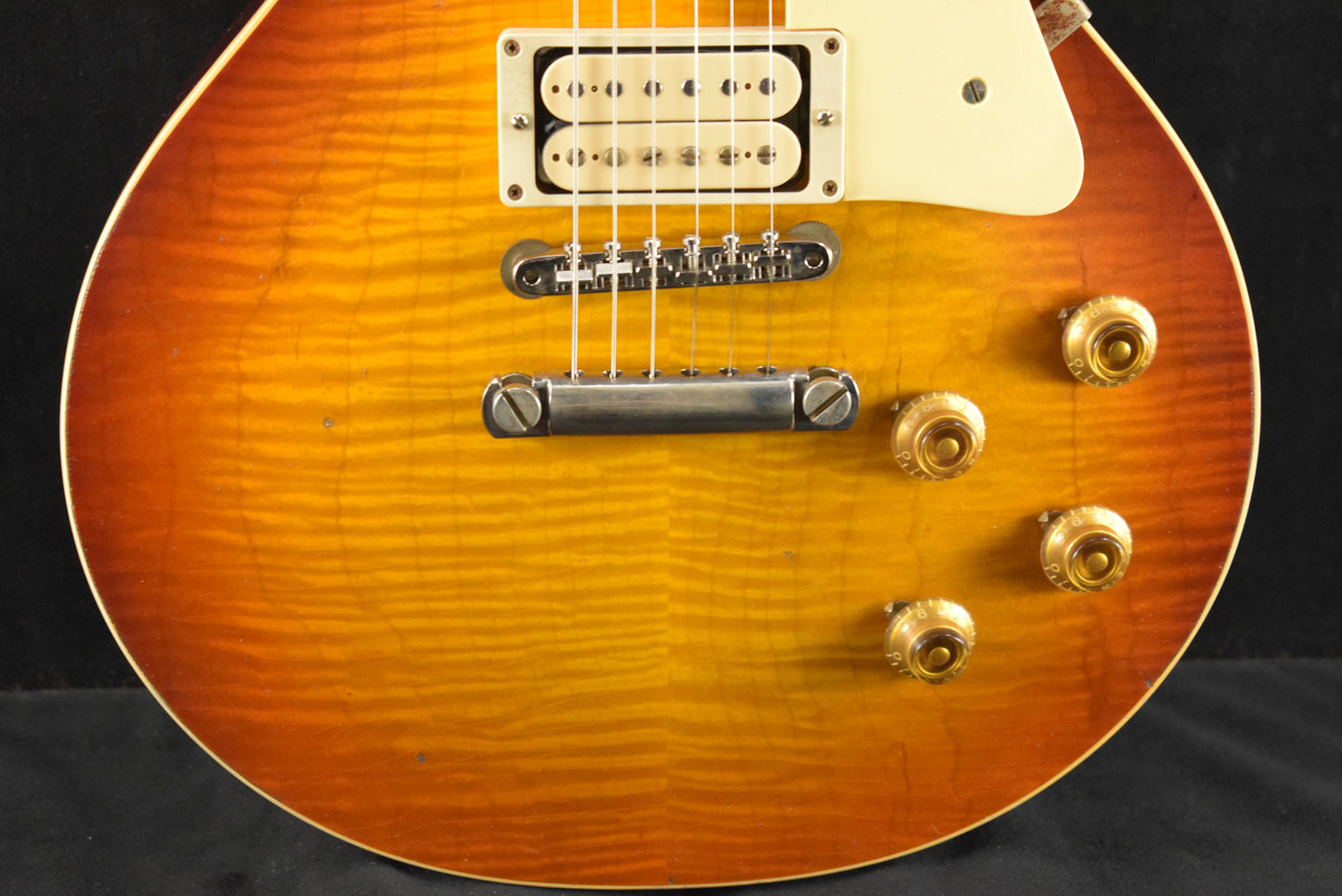 Gibson Custom Dealer Select 1960 Les Paul - "Beauty of the Burst" Page 151 Light Aged BOTB