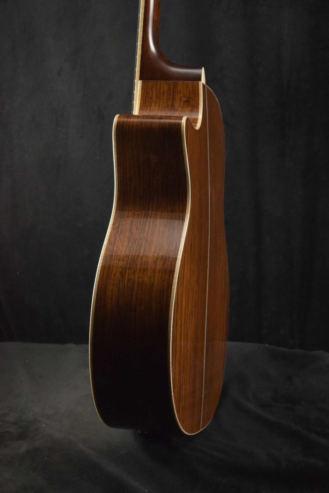 Martin Custom Shop Grand Performance Italian Alpine Spruce Guatemalan Rosewood Toasted Burst