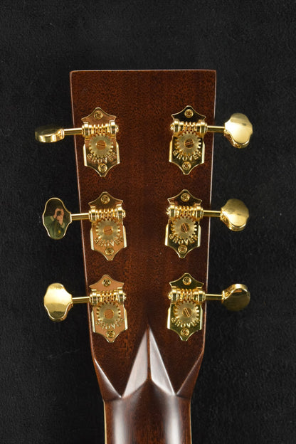 Martin Custom Shop Grand Performance Italian Alpine Spruce Guatemalan Rosewood Toasted Burst