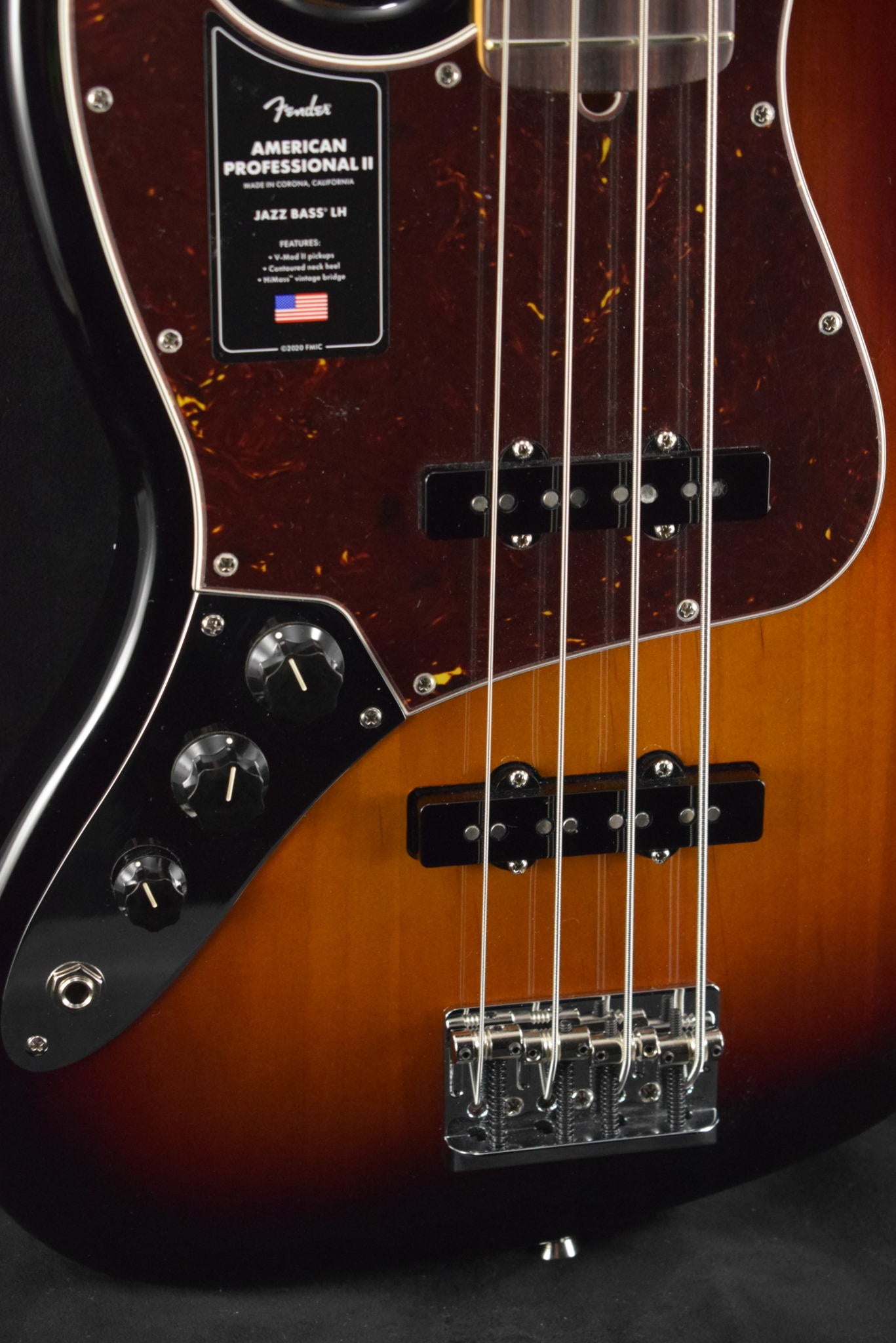 Fender American Professional II Jazz Bass Left-Hand 3-Color Sunburst Rosewood Fingerboard