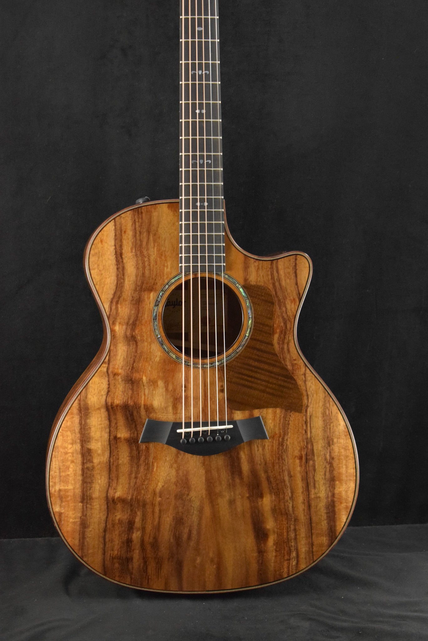 Taylor 724ce Natural Gloss