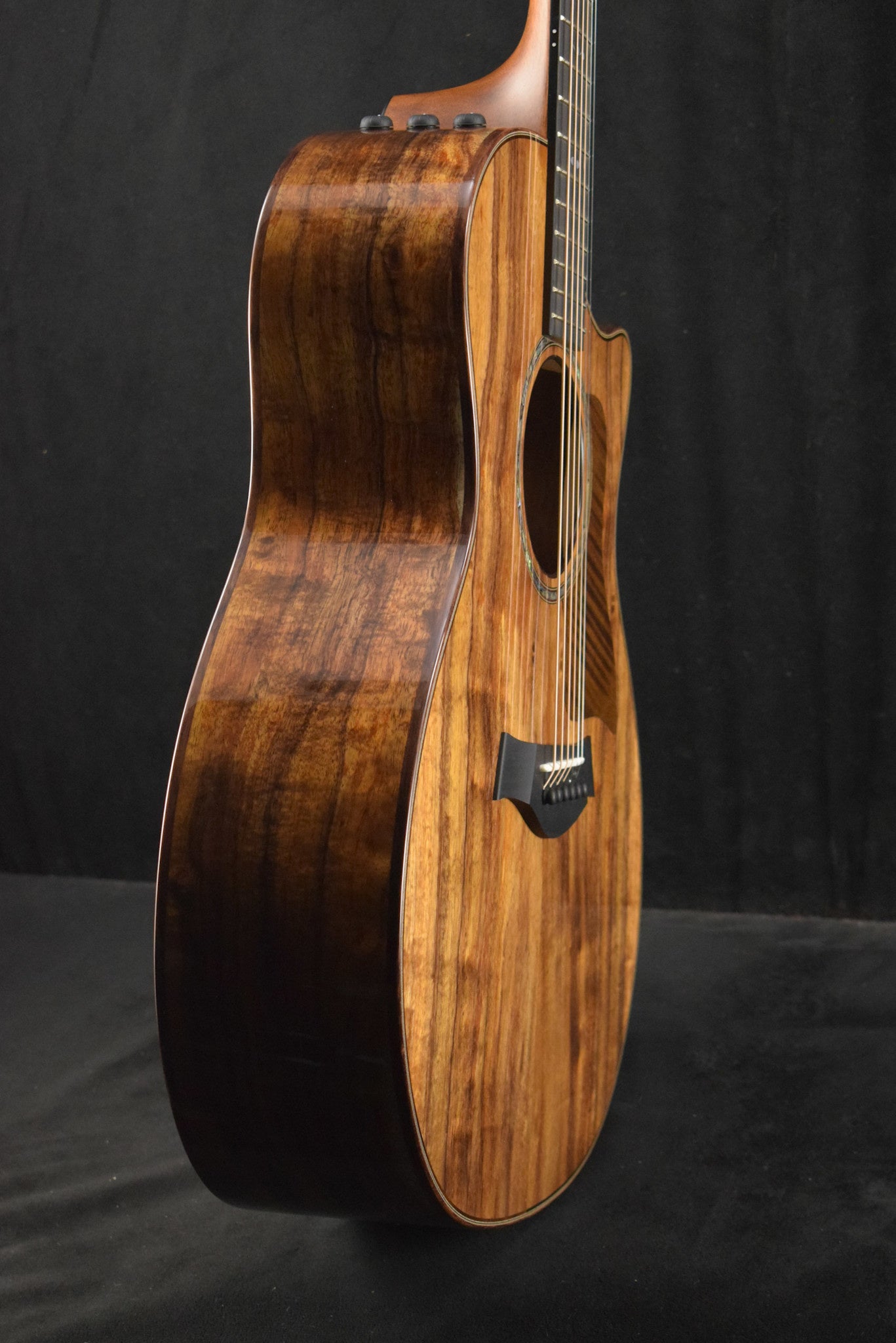 Taylor 724ce Natural Gloss