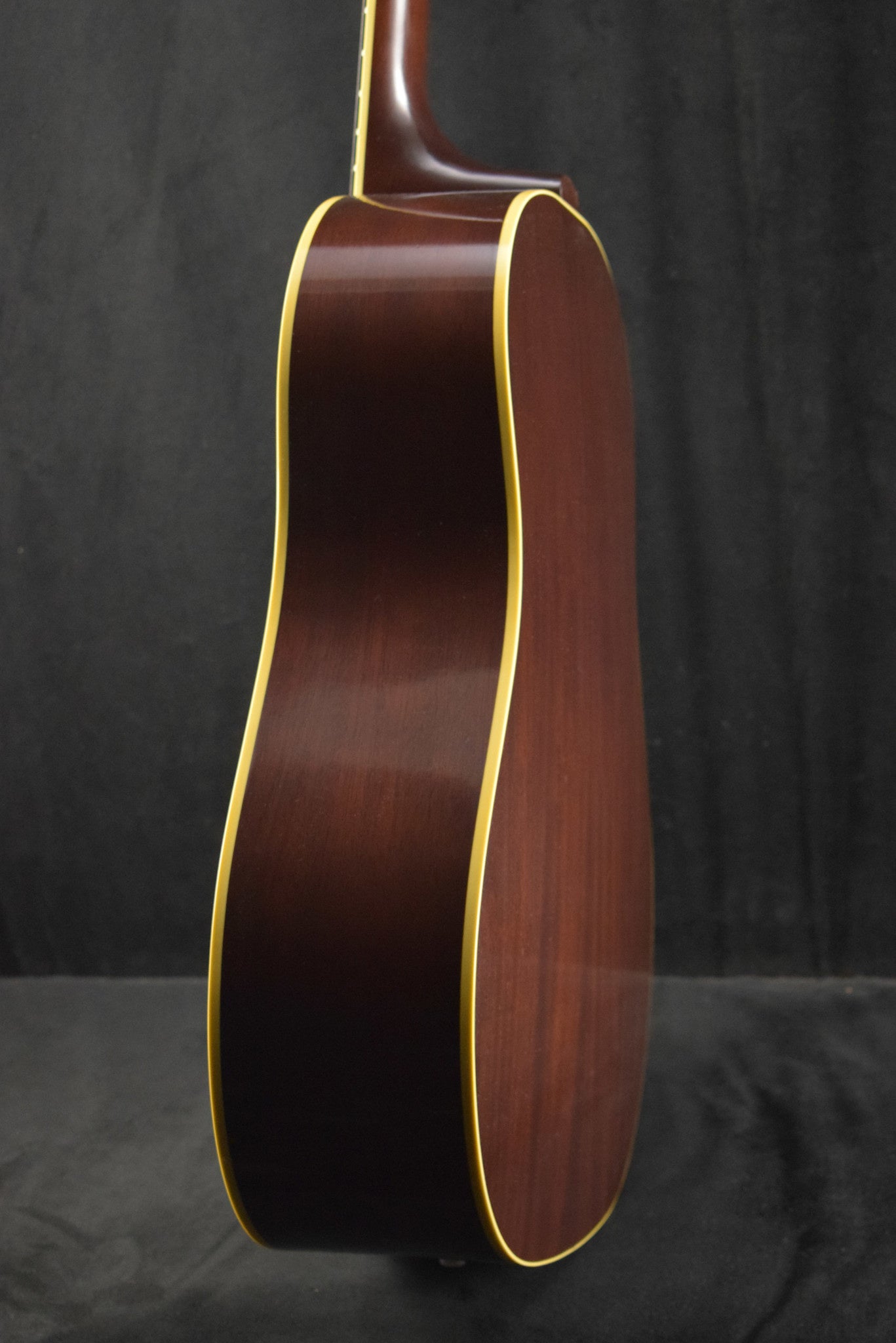 Gibson Custom Shop 1939 J-55 Faded Vintage Sunburst