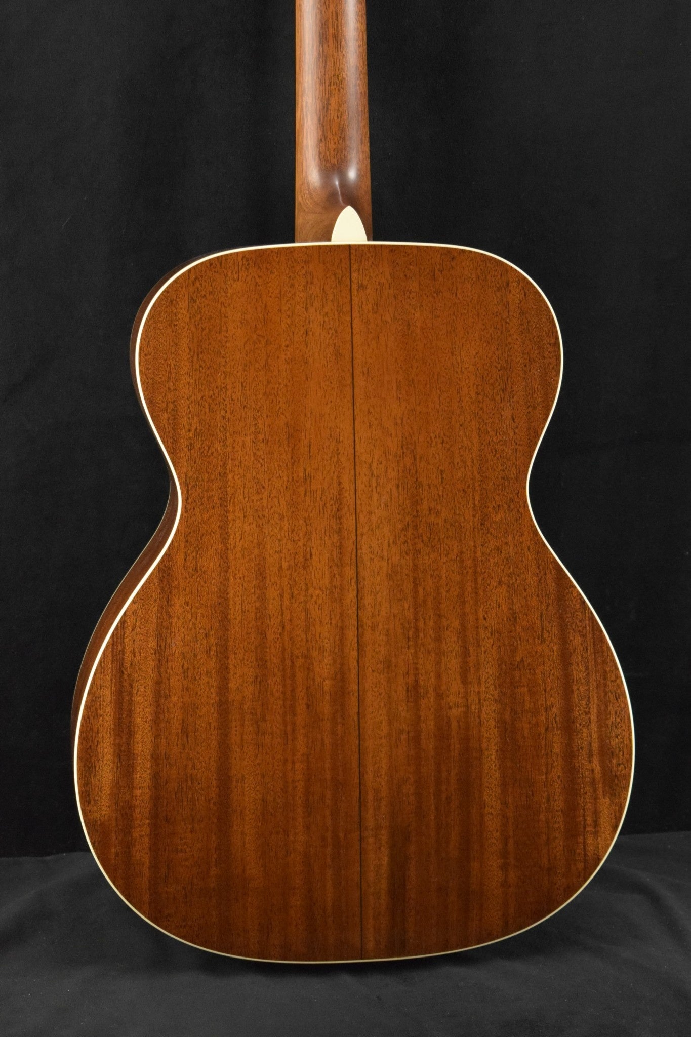 Martin Custom Shop 000/OM Auditorium Mahogany Adirondack Spruce VTS Natural