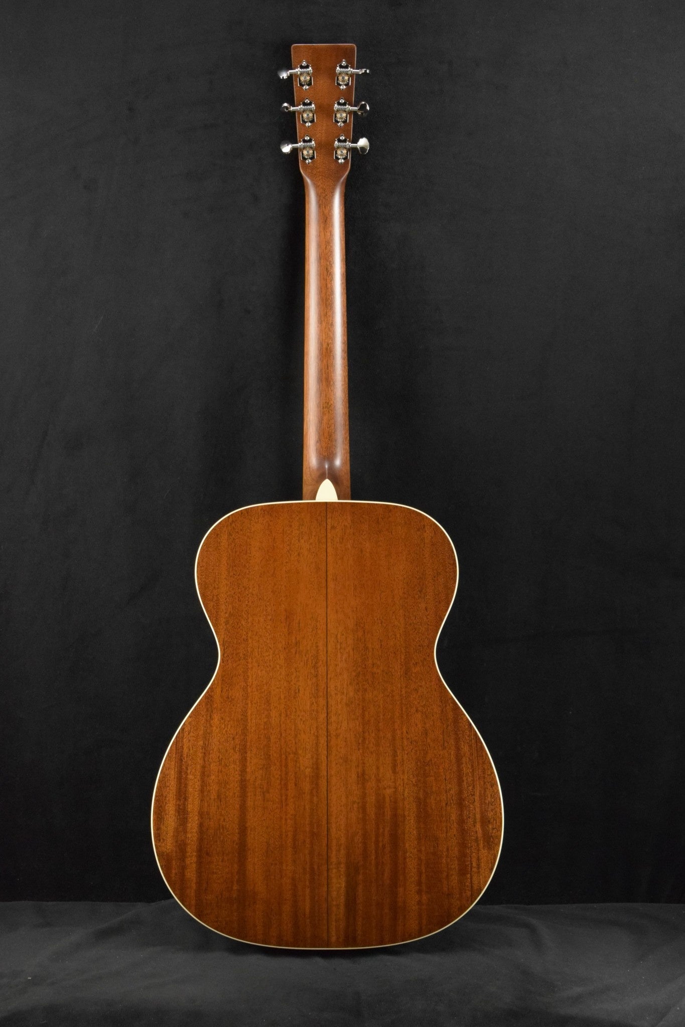 Martin Custom Shop 000/OM Auditorium Mahogany Adirondack Spruce