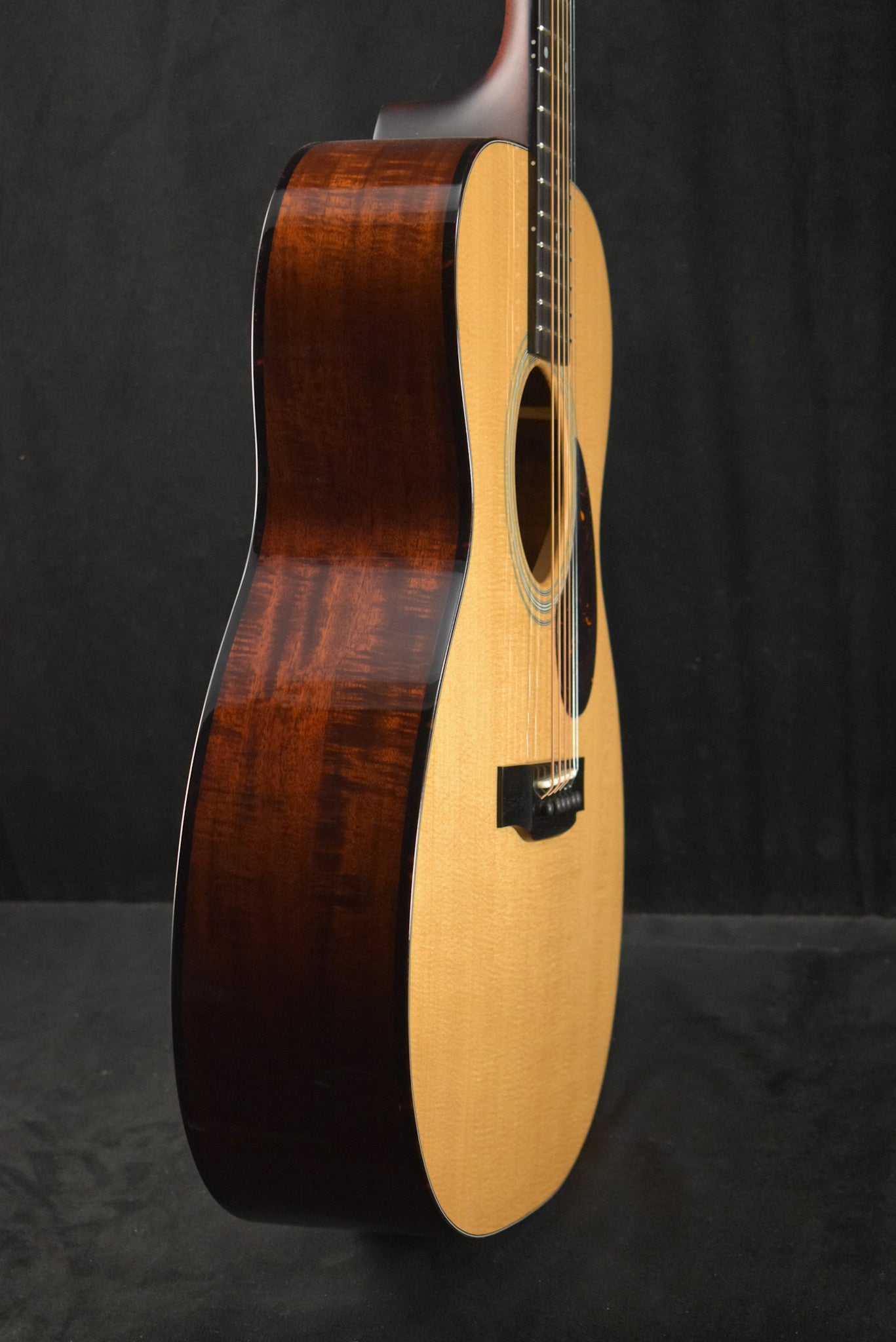 Eastman E6OM-TC Thermo-Cured Sitka Spruce Top Orchestra Model Natural Truetone Gloss