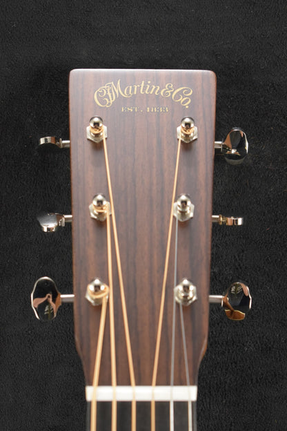 Martin Custom Shop 000/OM Auditorium Mahogany Adirondack Spruce VTS Natural