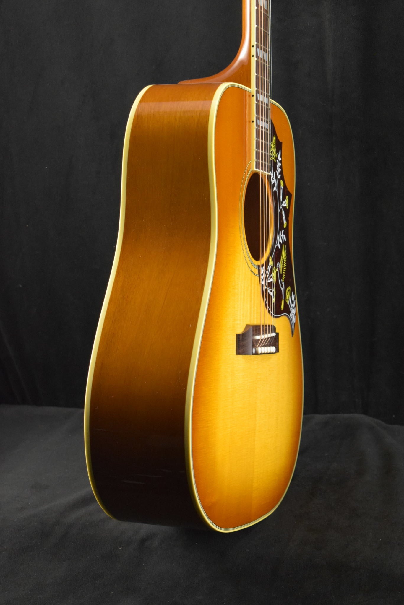 Gibson Hummingbird Original Heritage Cherry Sunburst