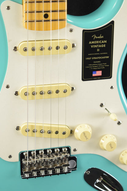Fender American Vintage II 1957 Stratocaster Sea Foam Green Maple Fingerboard