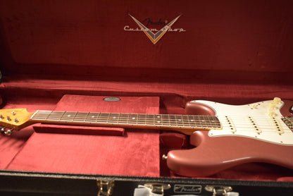 Fender Limited Edition Roasted '65 Strat DLX Closet Classic - Aged Burgundy Mist Metallic