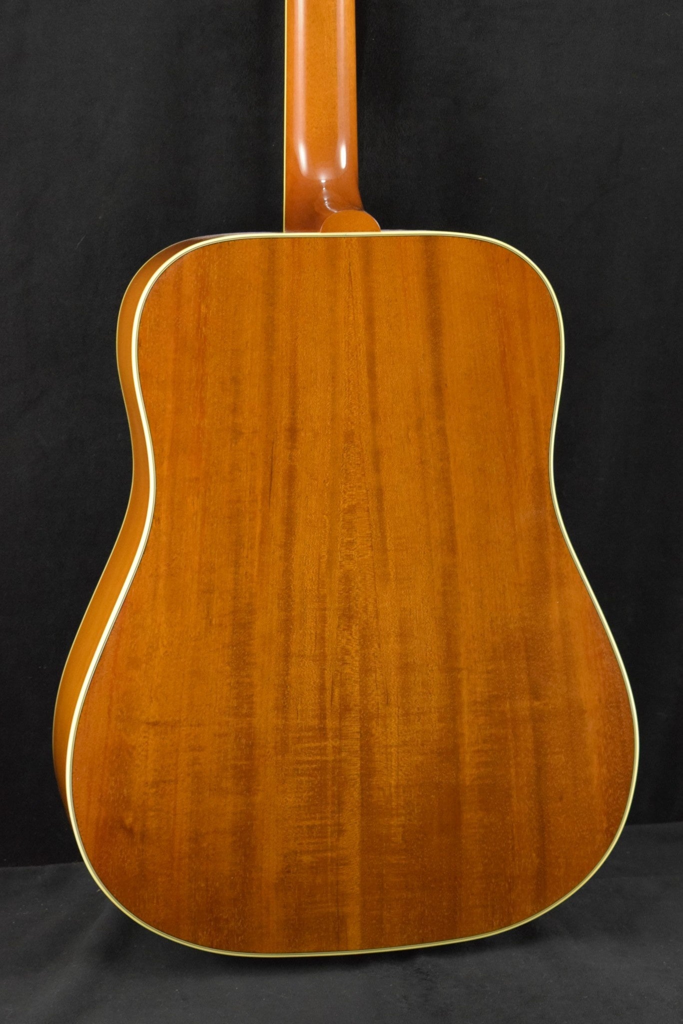 Gibson Hummingbird Original Heritage Cherry Sunburst