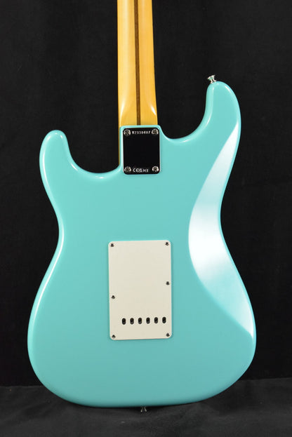 Fender American Vintage II 1957 Stratocaster Sea Foam Green Maple Fingerboard