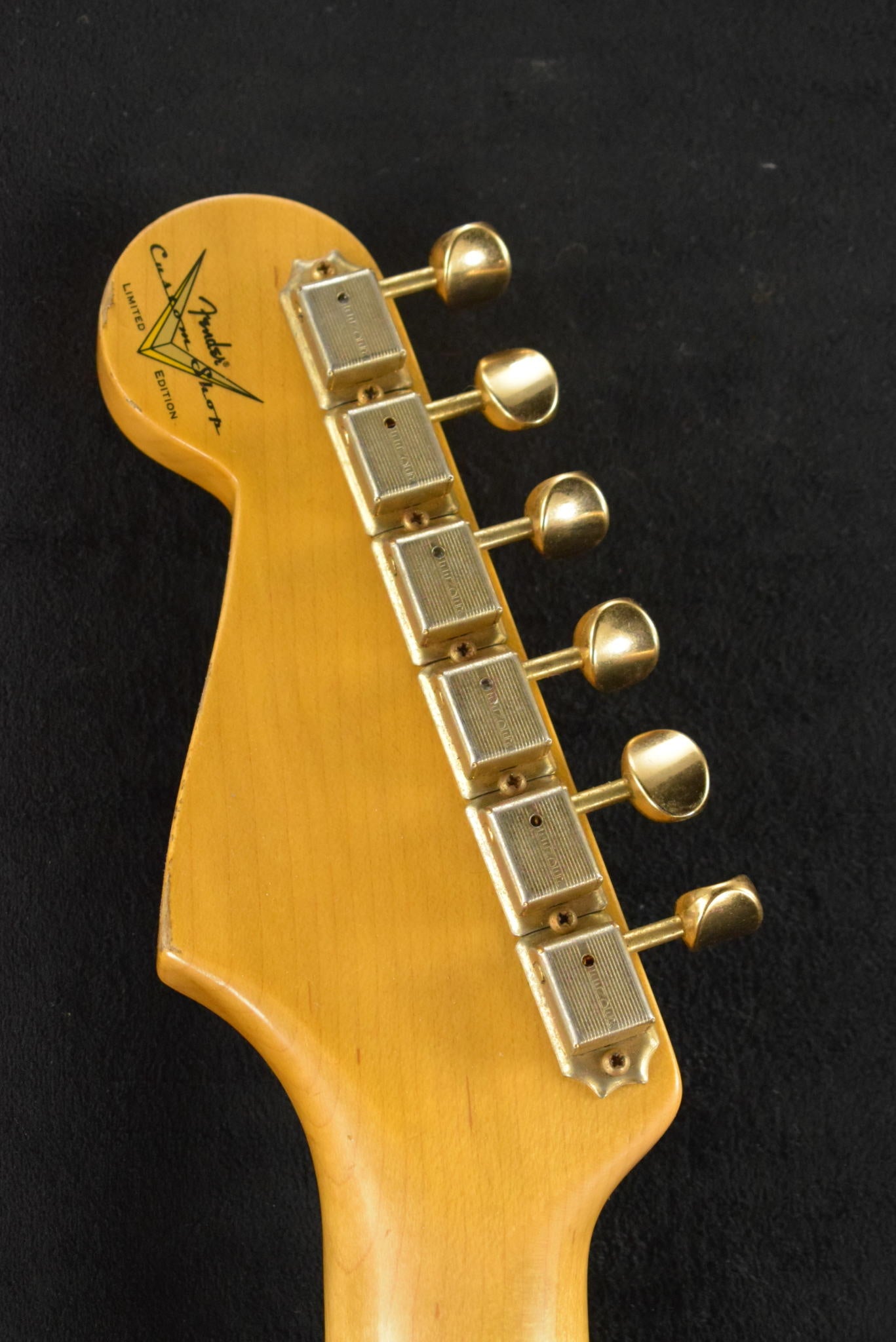 Fender Custom Shop '55 Stratocaster Relic Wide Fade 2-Color Sunburst Gold HW