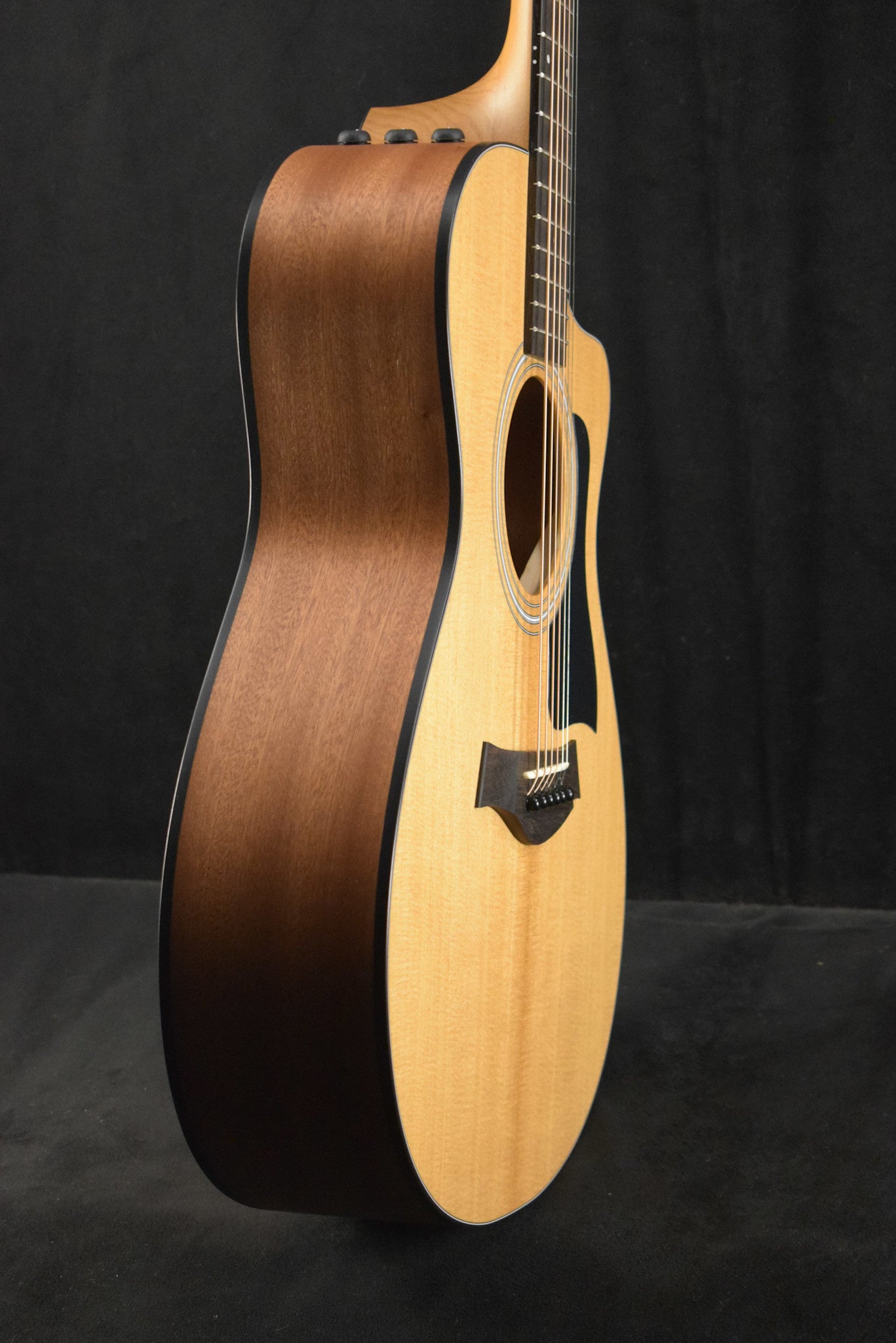 Taylor 112ce Sapele/Torrefied Spruce Natural