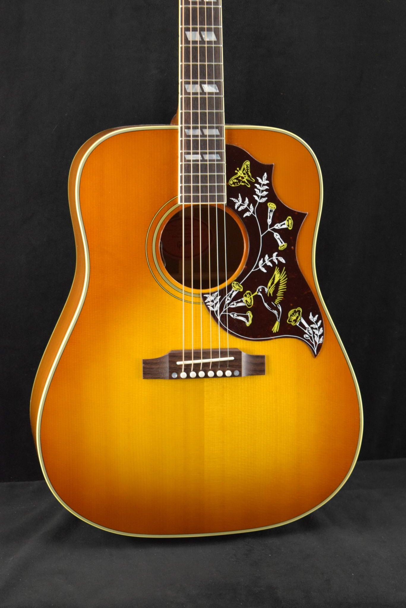 Gibson Hummingbird Original Heritage Cherry Sunburst