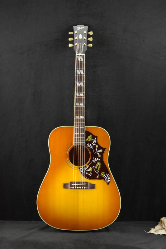 Gibson Hummingbird Original Heritage Cherry Sunburst