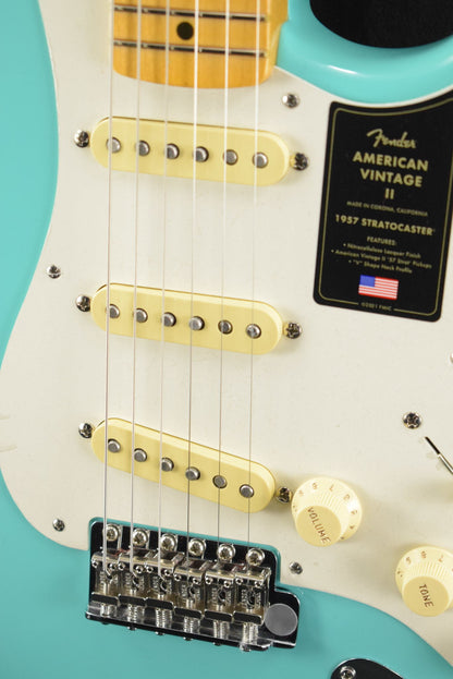 Fender American Vintage II 1957 Stratocaster Sea Foam Green Maple Fingerboard