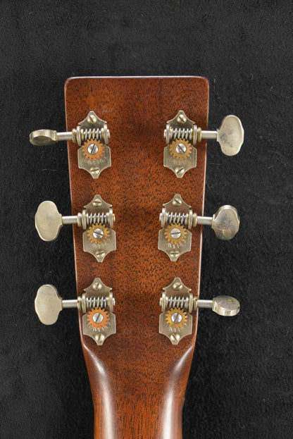 Martin Custom Shop D-18 Authentic 1937 VTS Aged Natural