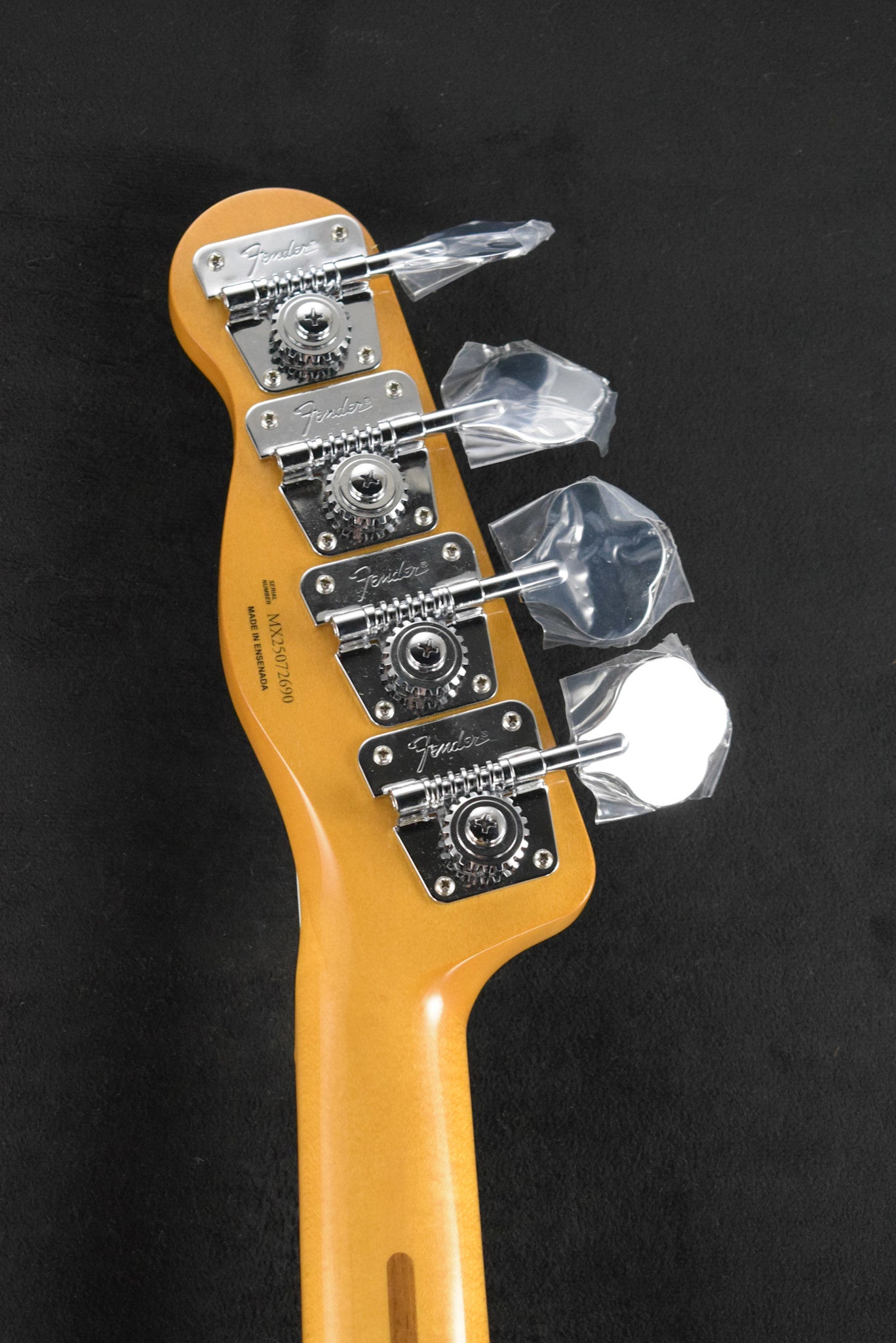 Fender Vintera II '70s Telecaster Bass Surf Green Maple Fingerboard