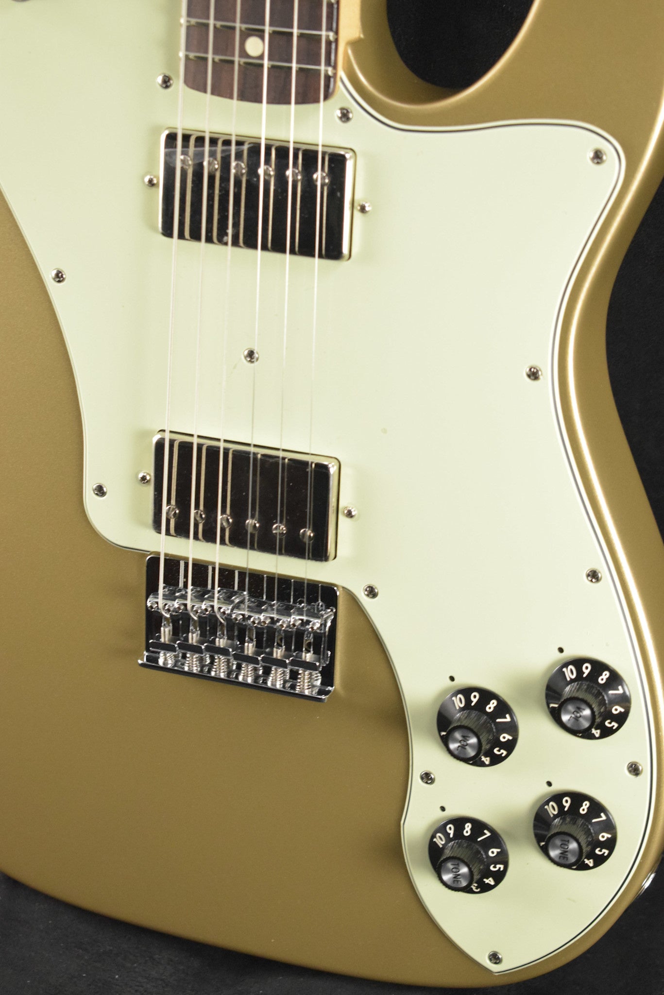 Fender Chris Shiflett Telecaster Deluxe Shoreline Gold