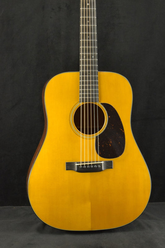 Martin Custom Shop D-18 Authentic 1937 VTS Aged Natural