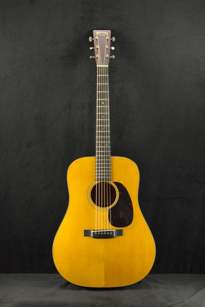 Martin Custom Shop D-18 Authentic 1937 VTS Aged Natural