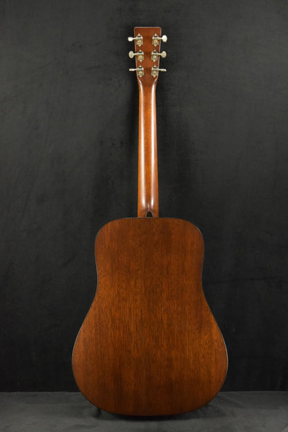 Martin Custom Shop D-18 Authentic 1937 VTS Aged Natural