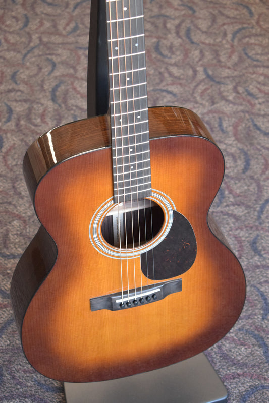 Martin OM-21 Ambertone