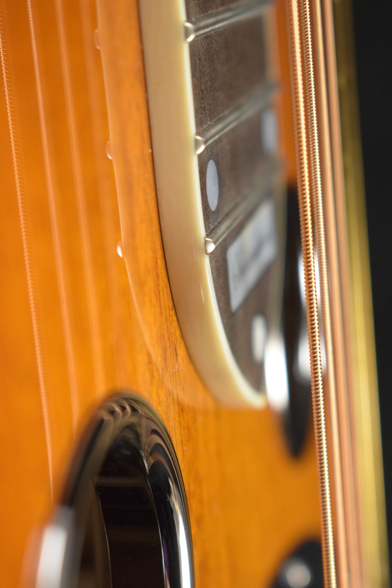 National Scheerhorn L-Body Square Neck Honduras Mahogany High Gloss Finish