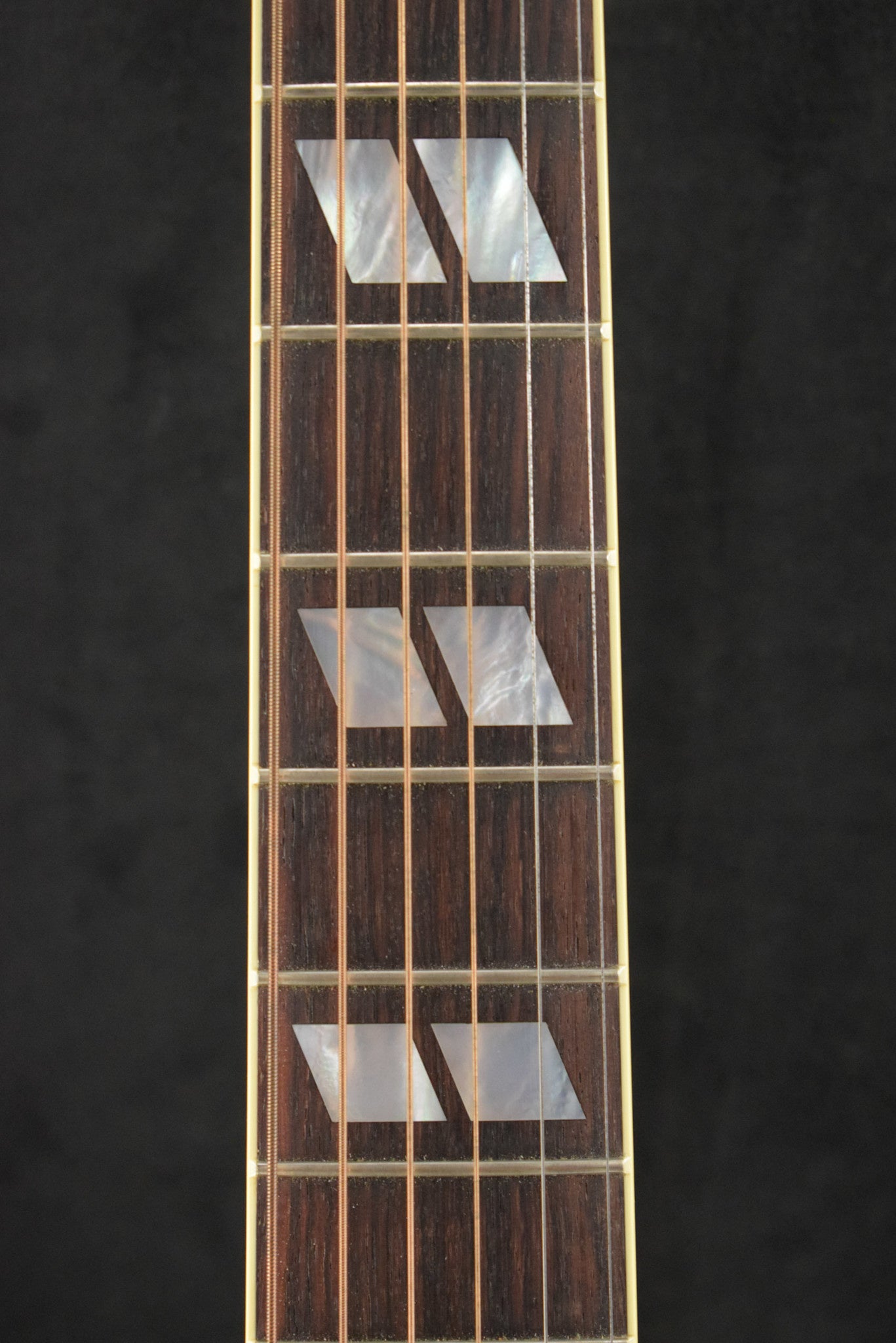 Gibson Custom Shop 1952 J-185 Antique Natural