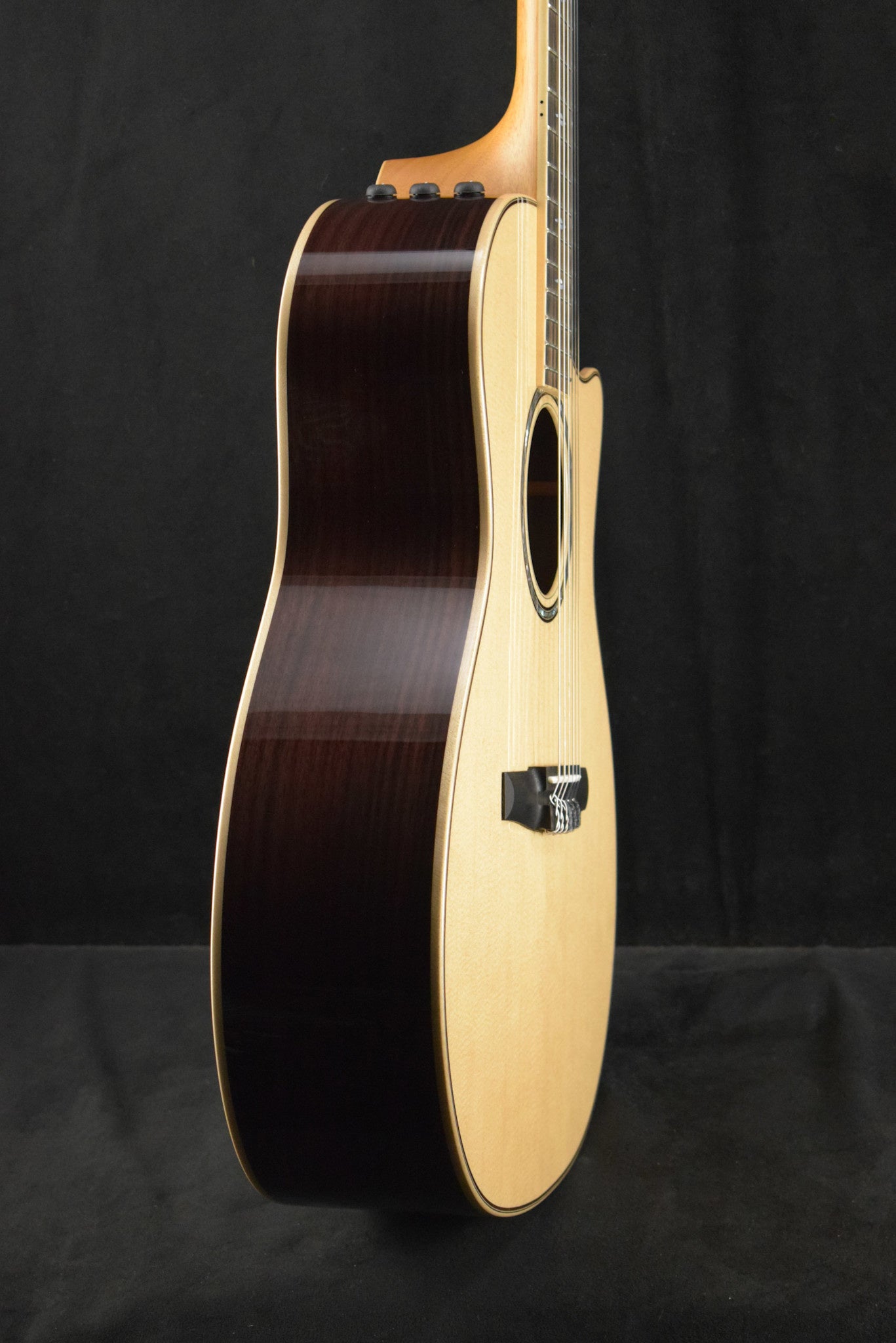 Taylor 814ce-N Nylon-String