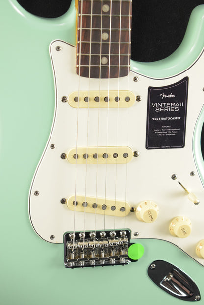 Fender Vintera II '70s Stratocaster Surf Green Rosewood Fingerboard