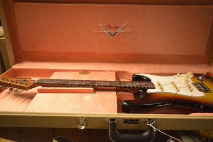 Fender Limited Edition '64 Stratocaster Relic - Faded Aged 3 Color Sunburst