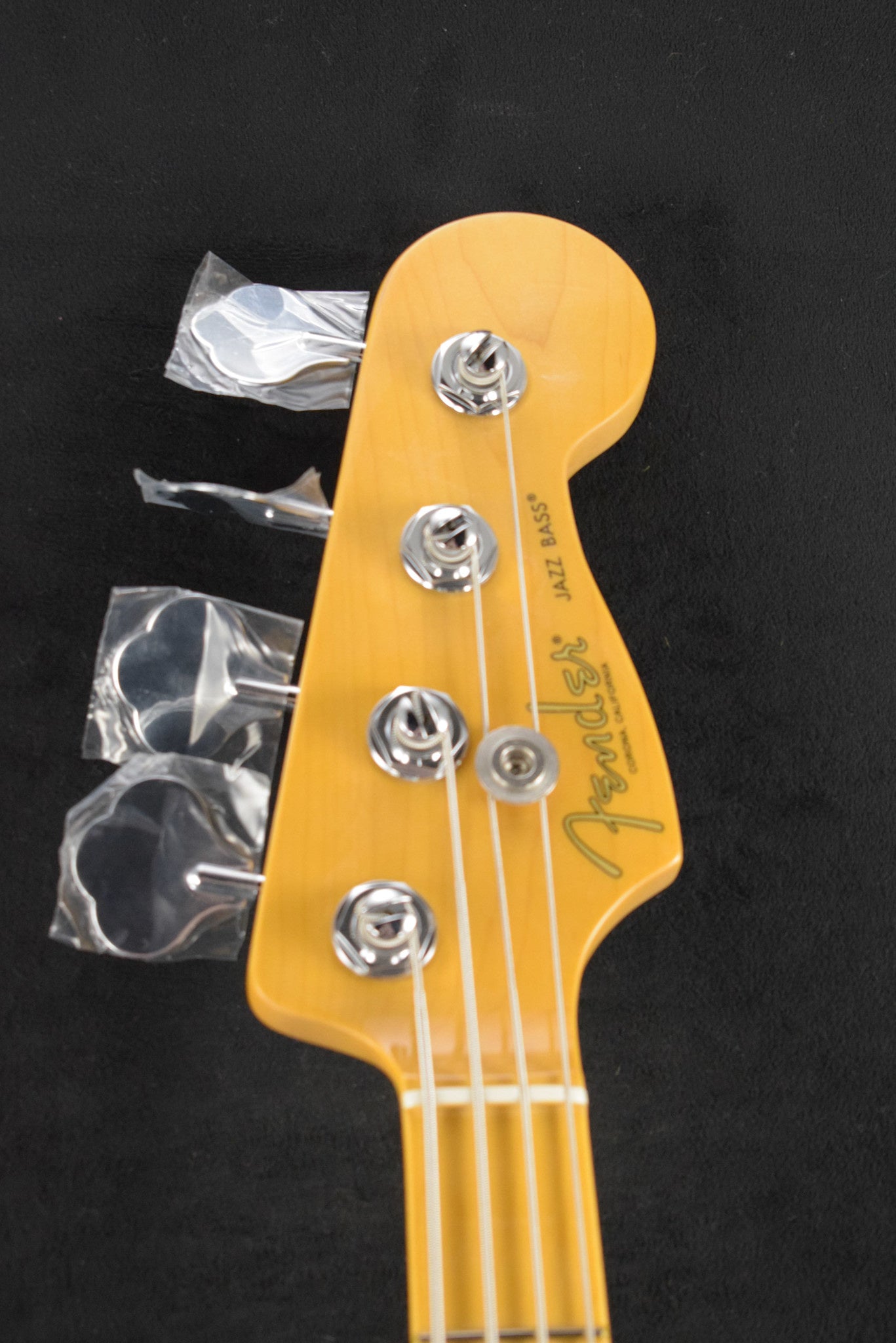 Fender American Professional II Jazz Bass 3-Color Sunburst Maple Fingerboard