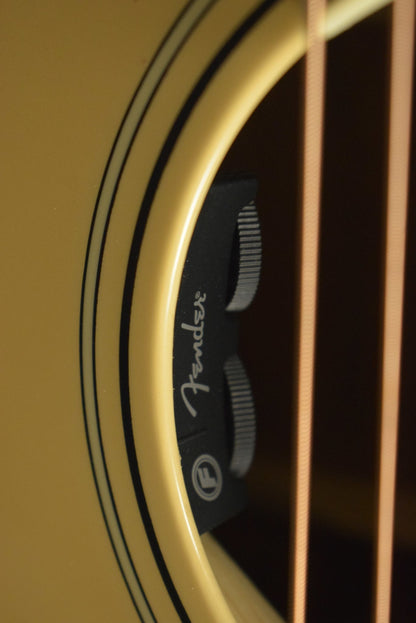 Fender Limited Edition California Vintage Palomino Antigua with Case