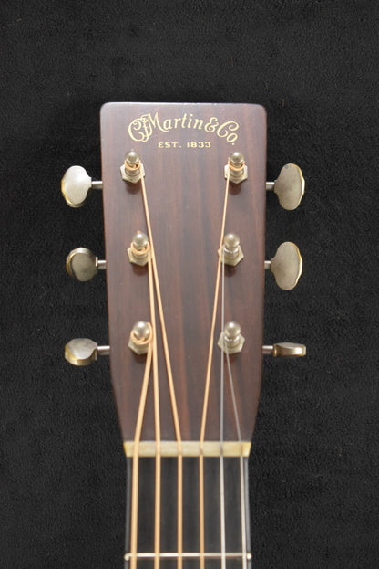 Martin D-28 Authentic 1937 VTS Aged Natural