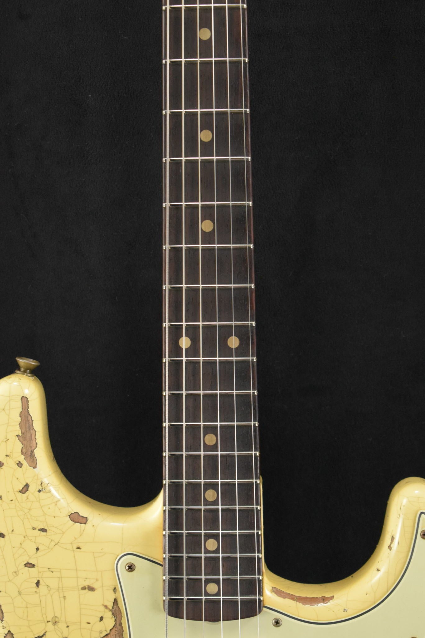 Fender Limited Edition '60 Dual-Mag II Stratocaster Super Heavy Relic - Aged Vintage White