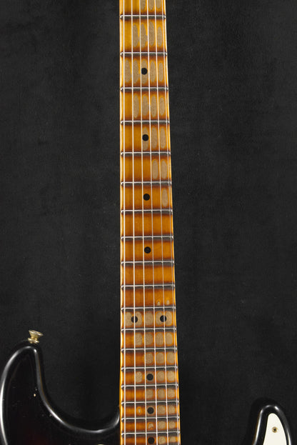 Fender 1957 Stratocaster Heavy Relic Aged 2-Color Sunburst 1-Piece Rift Sawn Maple Neck Fingerboard