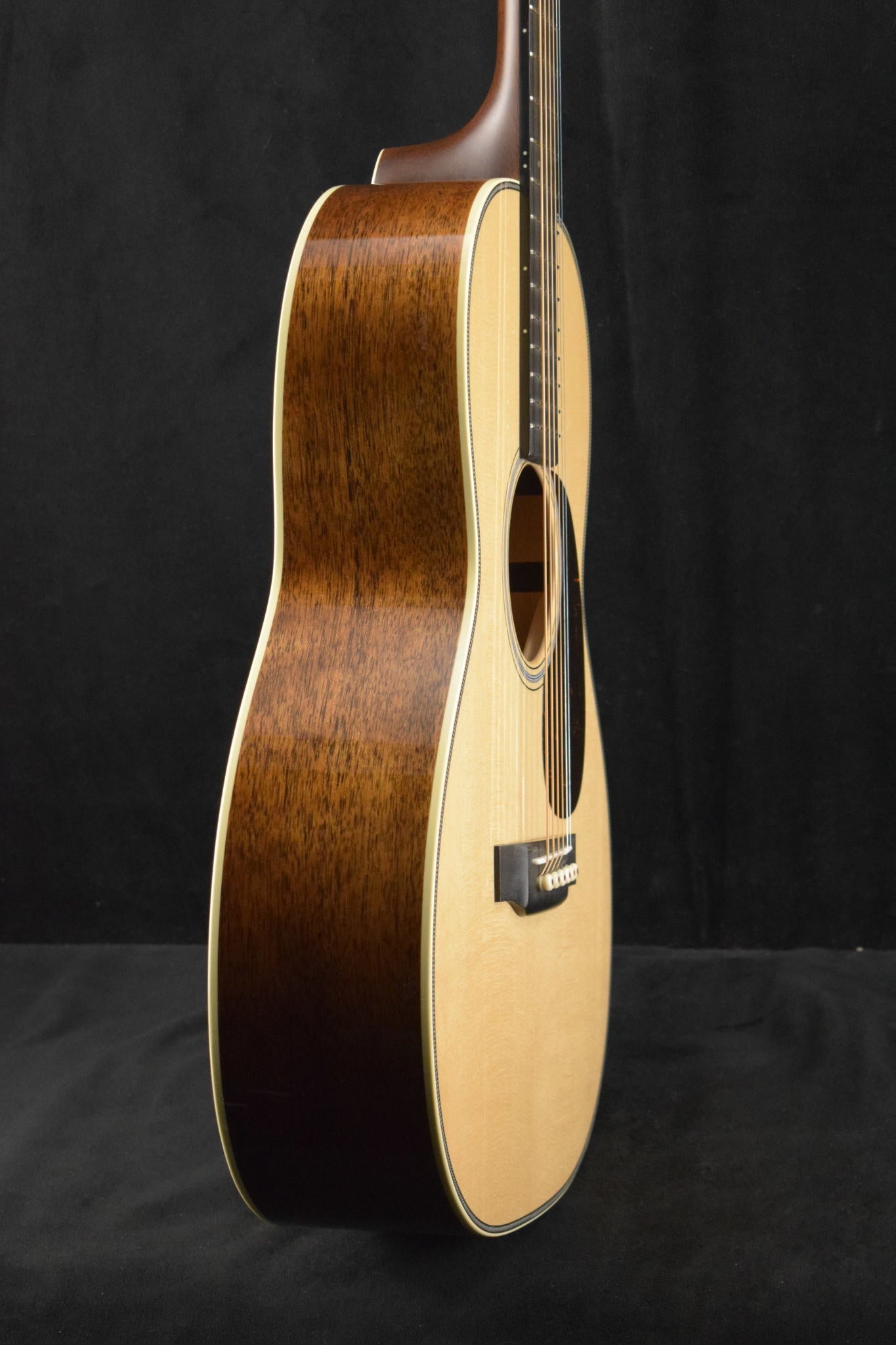 Martin Custom Shop 00 Grand Concert 12-Fret Mahogany Adirondack Spruce VTS Natural