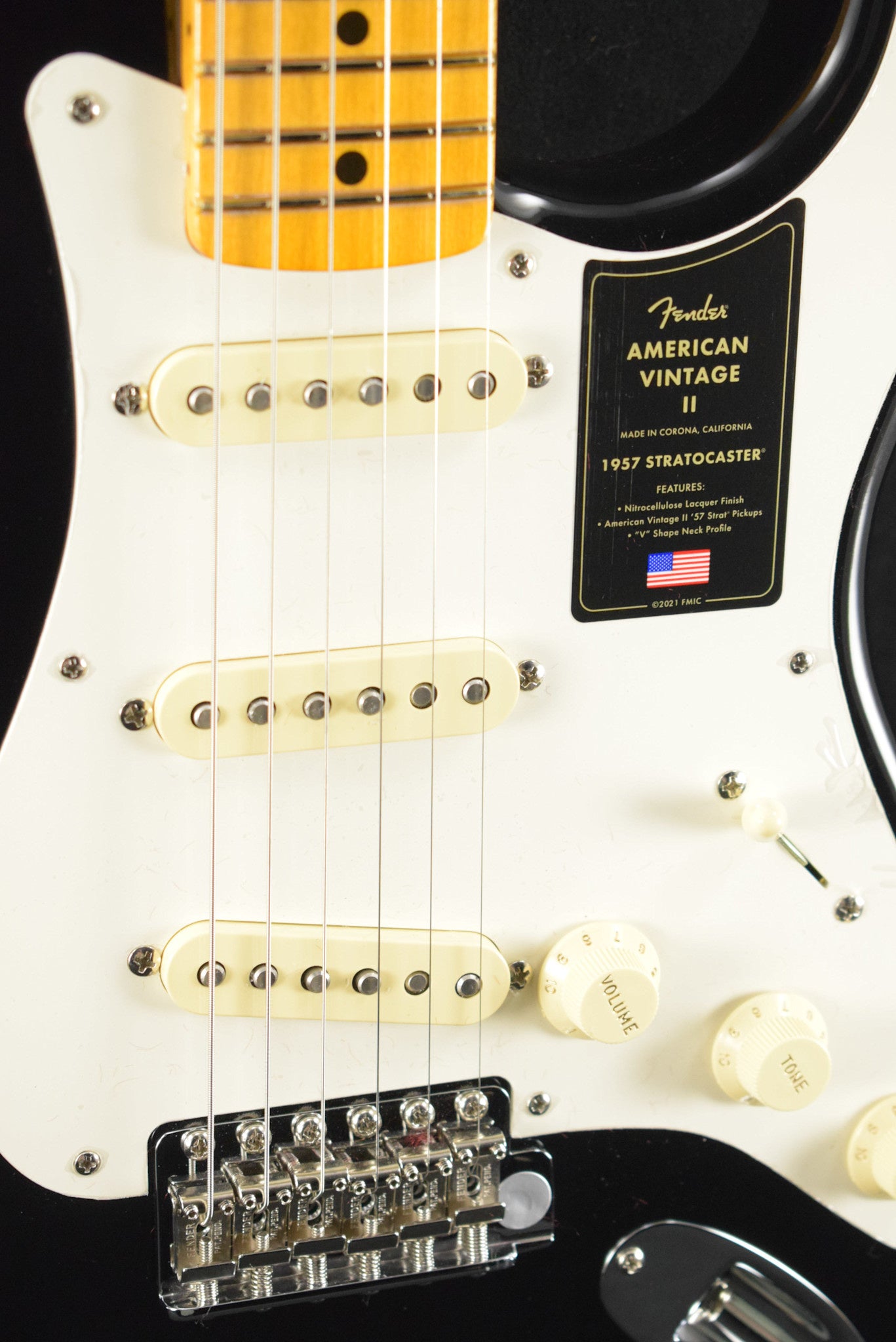 Fender American Vintage II 1957 Stratocaster Black Maple Fingerboard