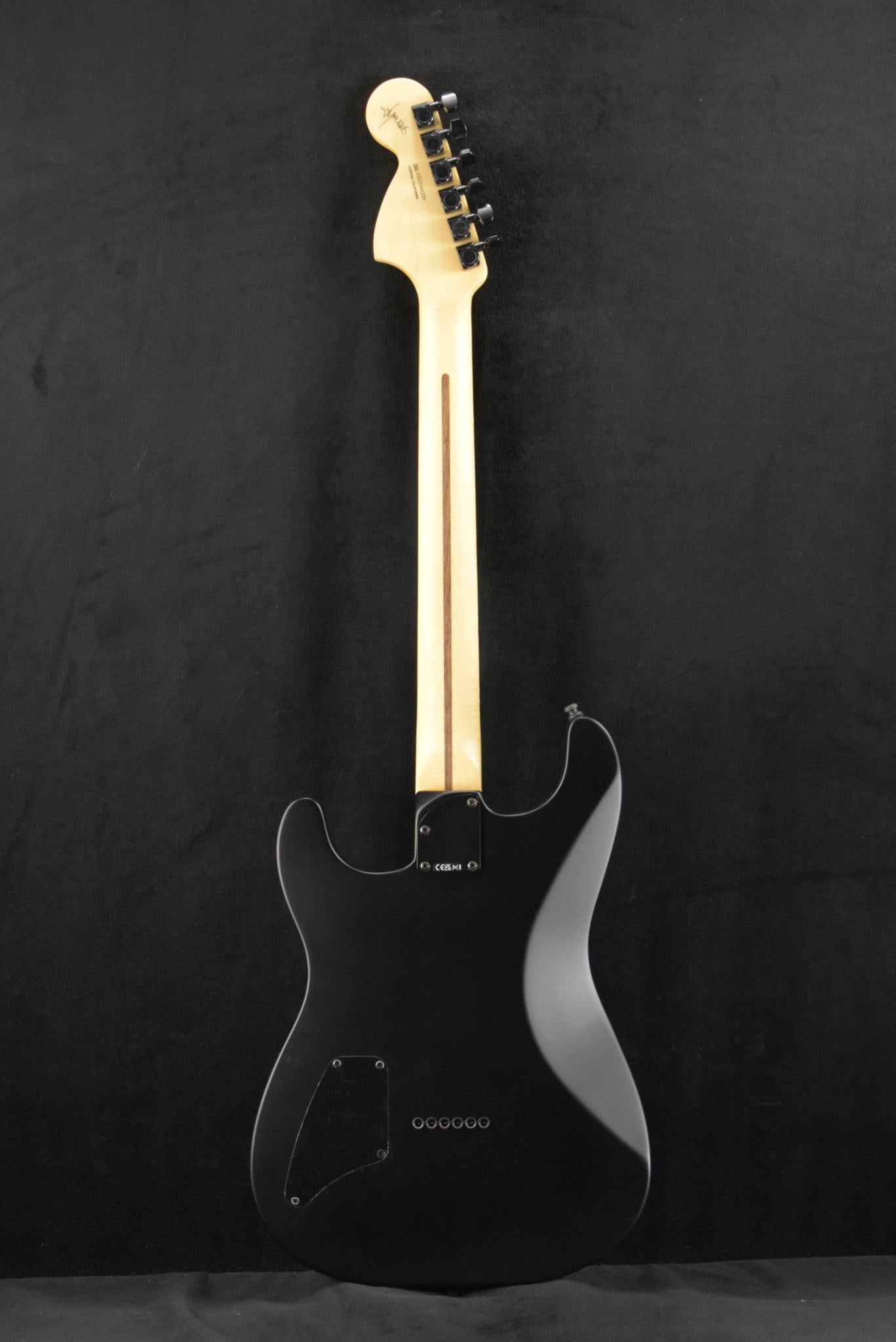 Fender Jim Root Stratocaster Flat Black Ebony Fingerboard