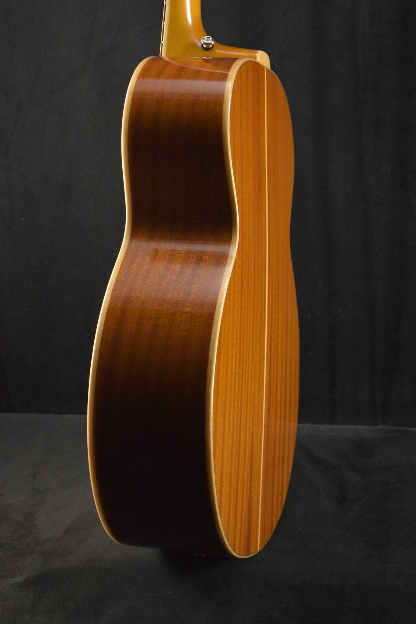 Epiphone El Capitan J-200 Studio Bass Aged Natural Antique Gloss