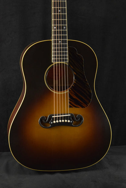 Gibson Custom Shop 1939 J-55 Faded Vintage Sunburst