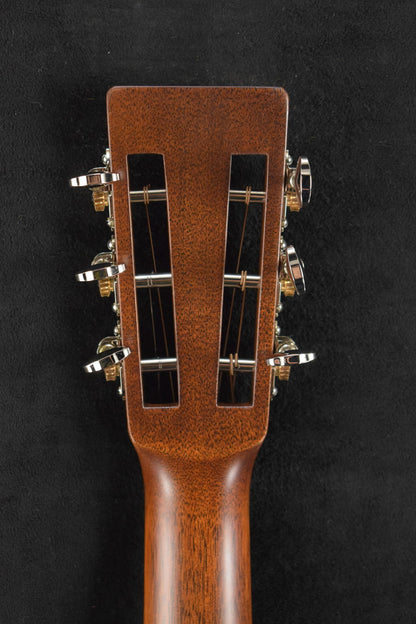 Martin Custom Shop 00 Grand Concert 12-Fret Mahogany Adirondack Spruce VTS Natural