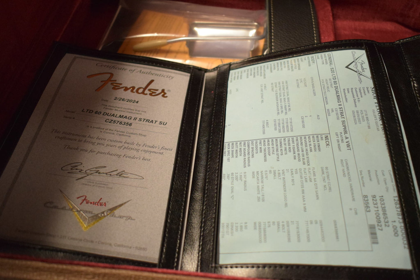 Fender Limited Edition '60 Dual-Mag II Stratocaster Super Heavy Relic - Aged Vintage White